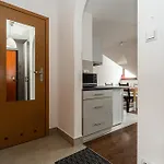 Apartmán Easy Brzozowa Centrum By Rentilopl *