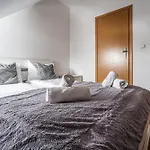 Apartmán Easy Brzozowa Centrum By Rentilopl